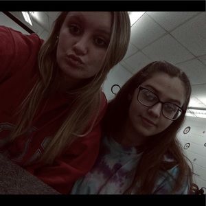 Meet your Posher, Naomi